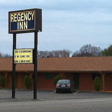 Regency Inn Bald Knob Exterior photo