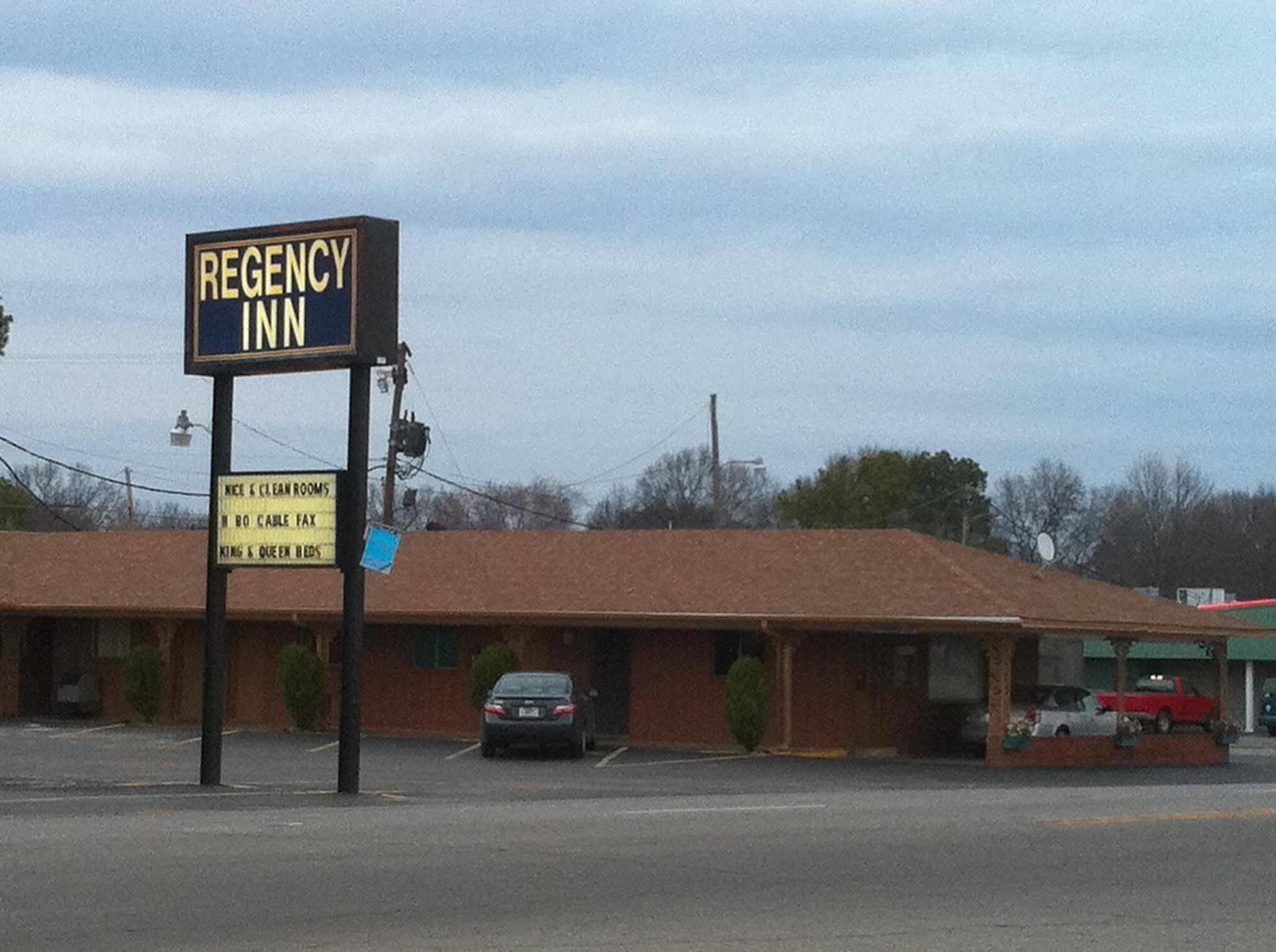 Regency Inn Bald Knob Exterior photo
